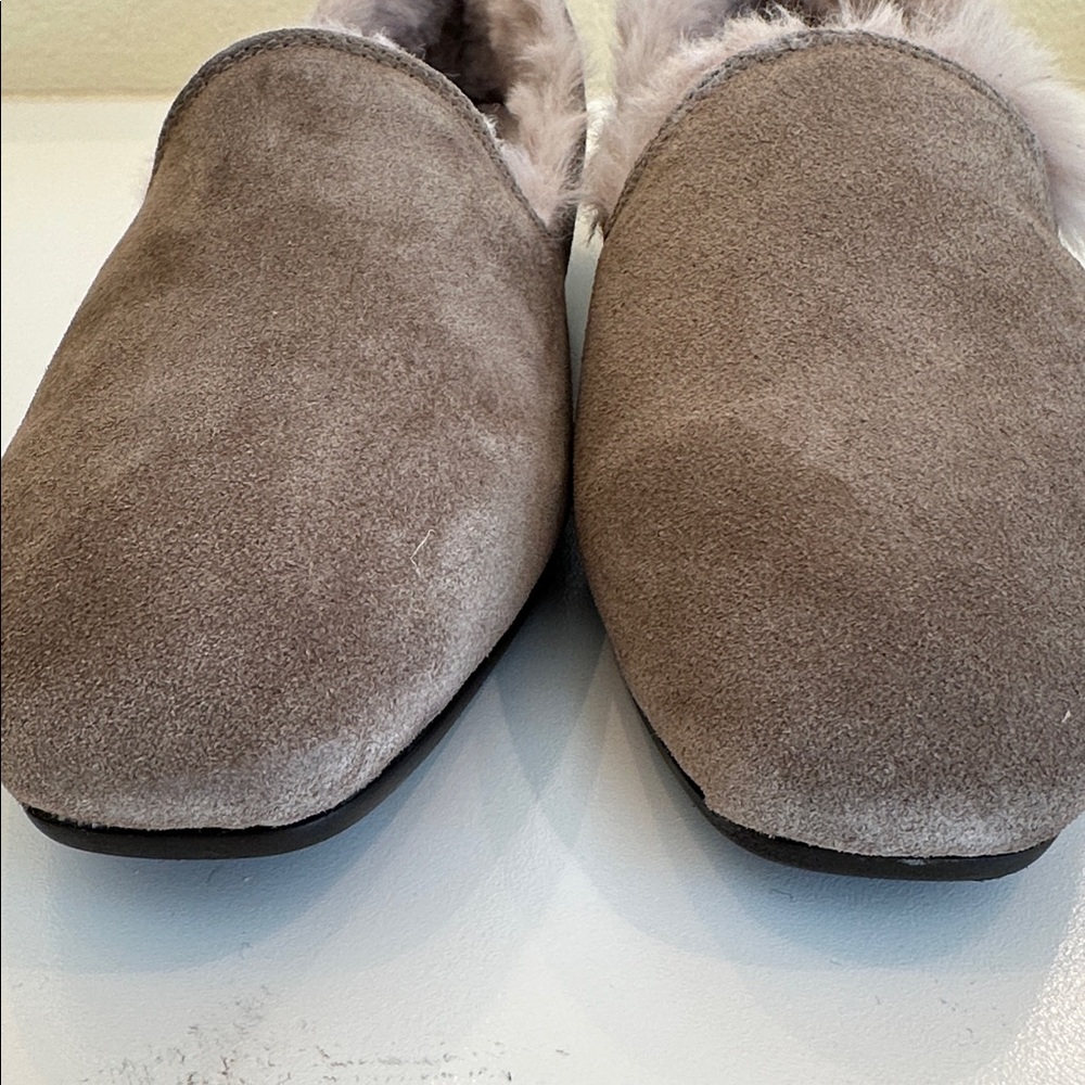 New Aquatalia Taupe Soft Suede , Romie Faux Fur Lined Loafers. Size 6. - Picture 6 of 8